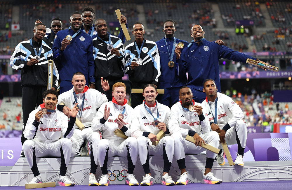 田径比赛中发生惊人奇迹,选手登上领奖台 田径比赛中发生惊人奇迹,选手登上领奖台